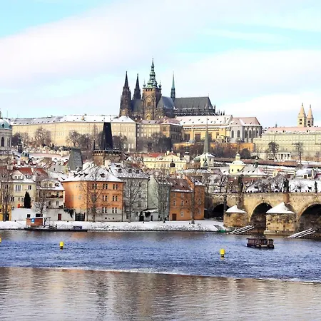 E4 Letna Prague